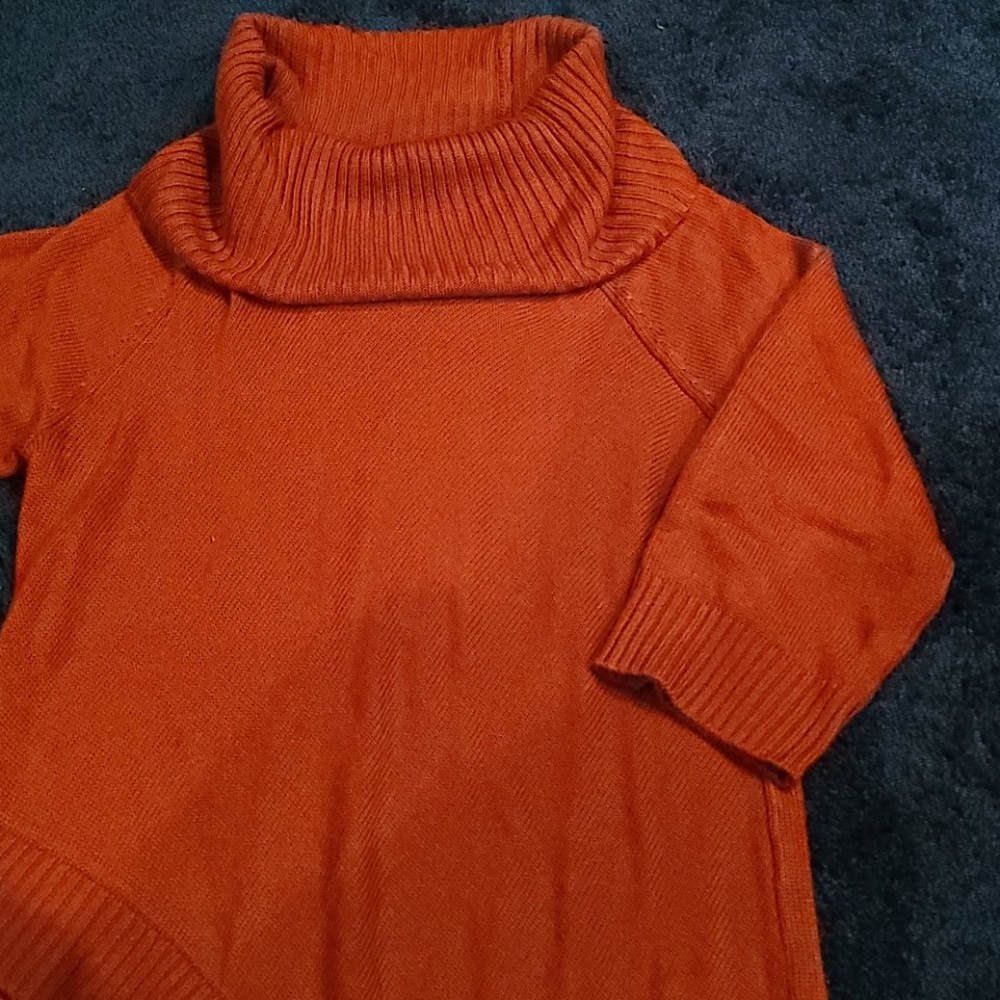 Sweater - Picture 2 of 2